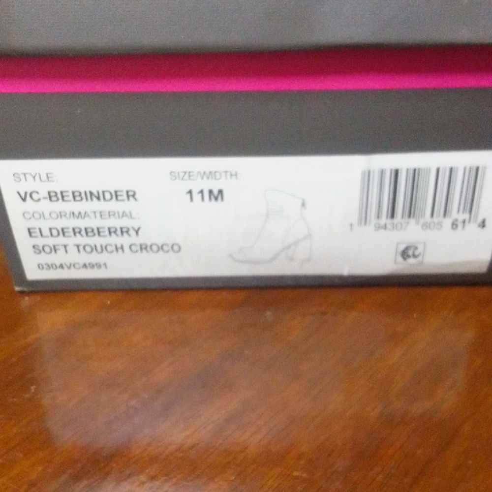 Vince Camuto Elderberry Heeled Boots